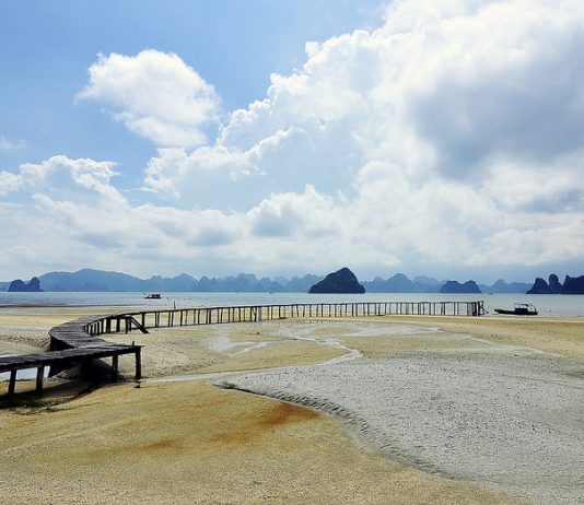 Vân Đồn, địa danh du lịch nổi tiếng của Quảng Ninh