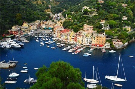 bến thuyền thuộc thành phố Liguria