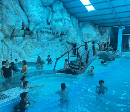 Tắm suối nước nóng có những lợi ích gì ?