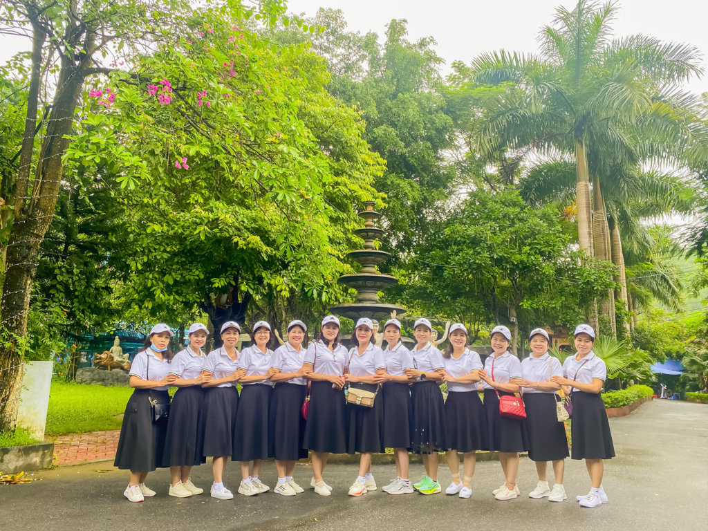 Quý du khách vui chơi ở Thanh Lâm trong chuyến nghỉ dưỡng du lịch gần hà nội